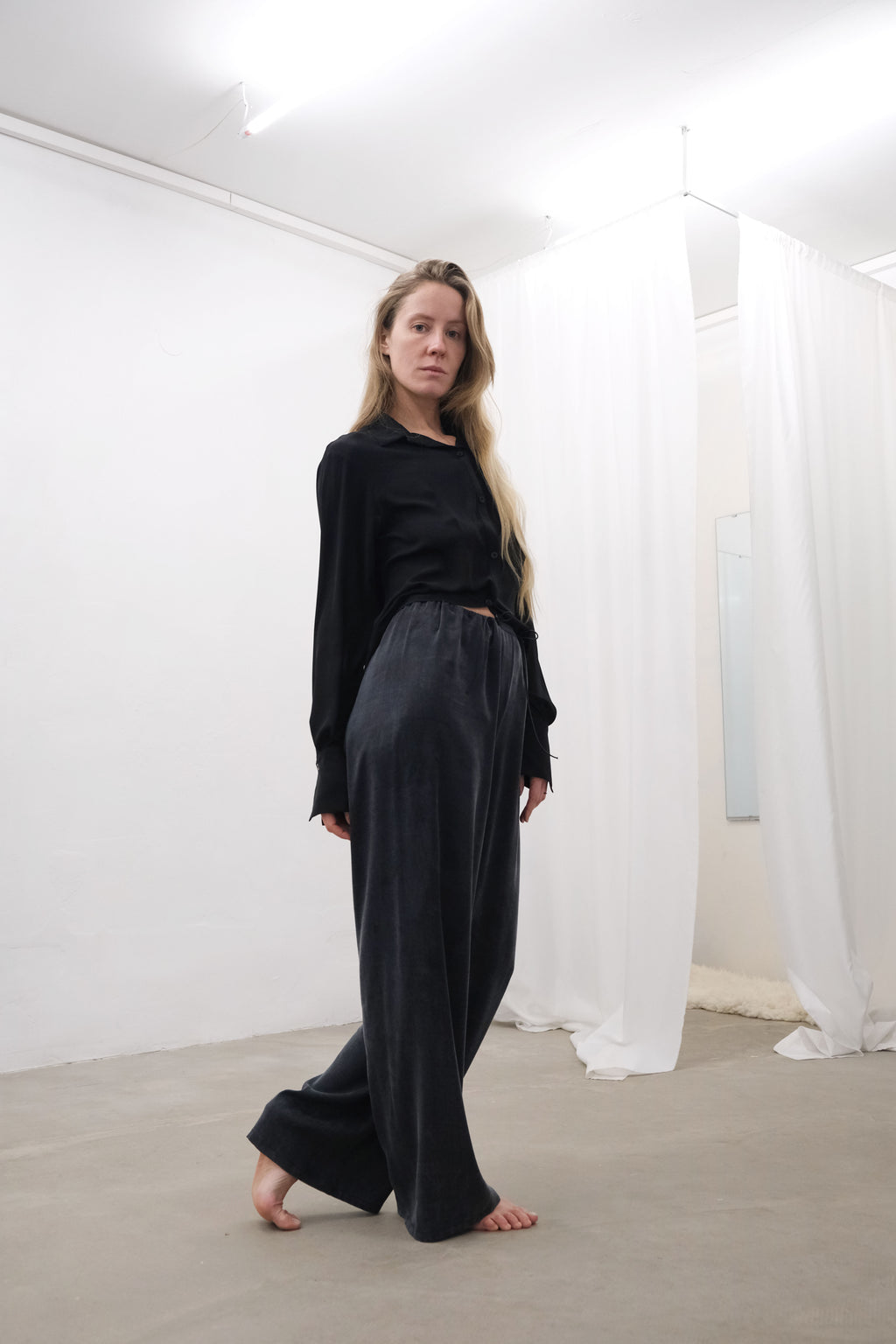 Wide leg trousers