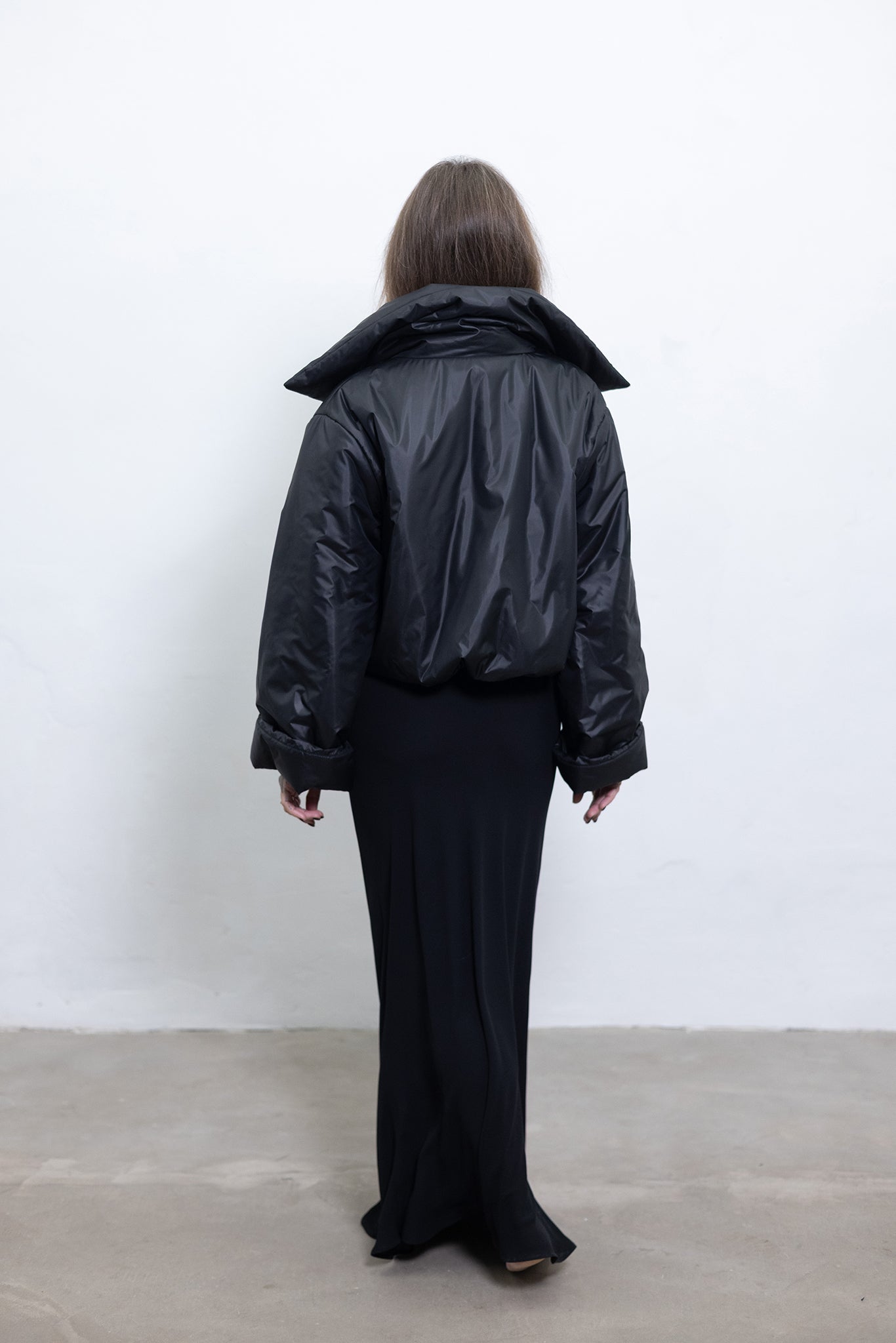 Crop puffer jacket black