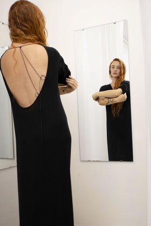 Minimal Long sleeve Dress – Timeless Elegance