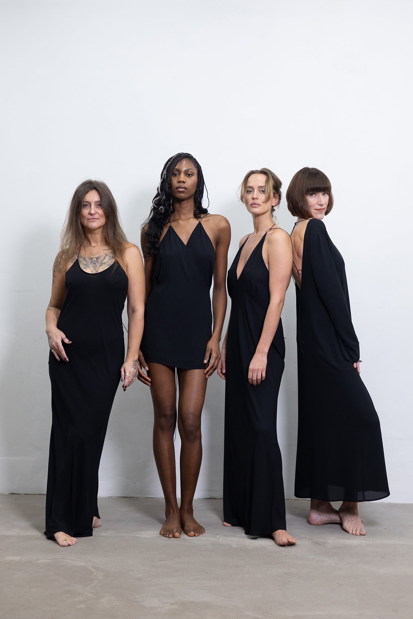 Minimal Long sleeve Dress – Timeless Elegance