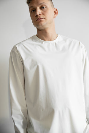 Unisex oversized jumper white